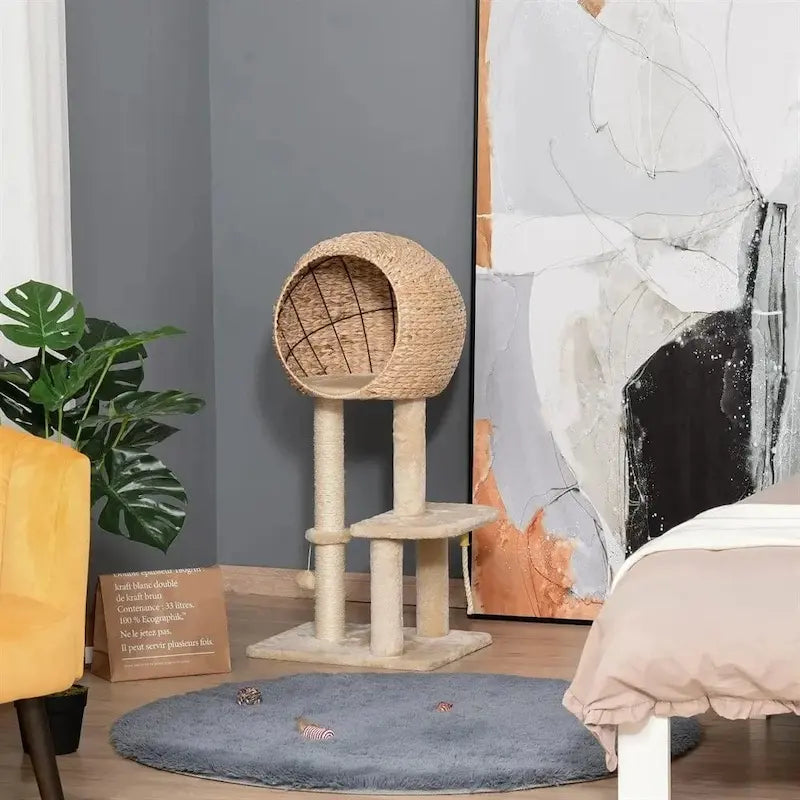 Arbre à chat avec panier