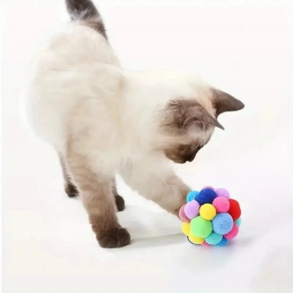 Balle pour chat colorée - Attire et engage votre félin Griffe d'Amour