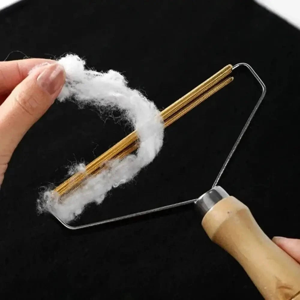 Brosse anti-poils chat en bois - Élimine les poils sans effort Griffe d'Amour