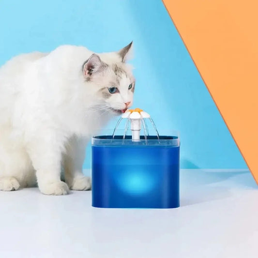Fontaine à eau chat led - 2L, pratique et écologique Griffe d'Amour