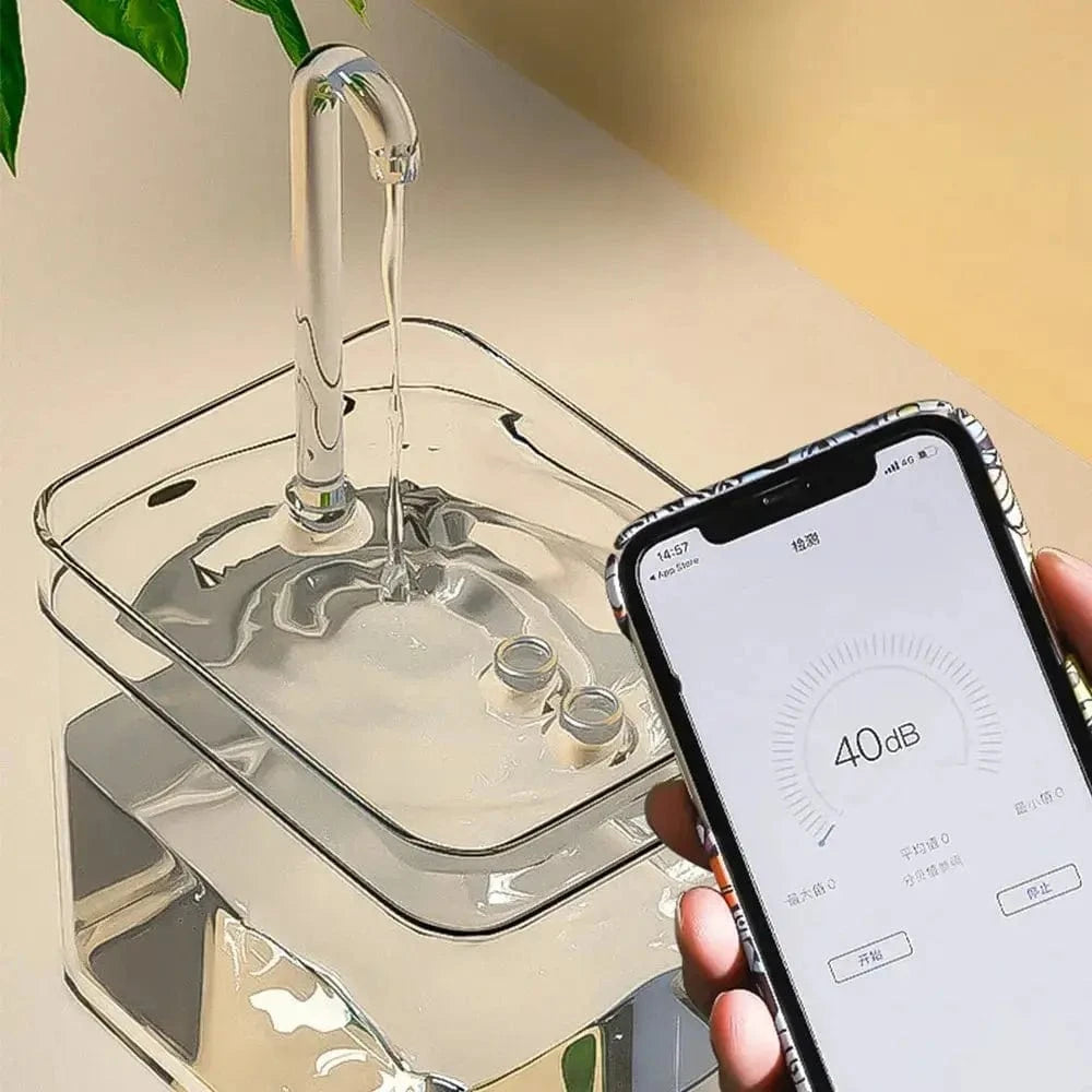 Fontaine à eau transparente pour chat Griffe d'Amour
