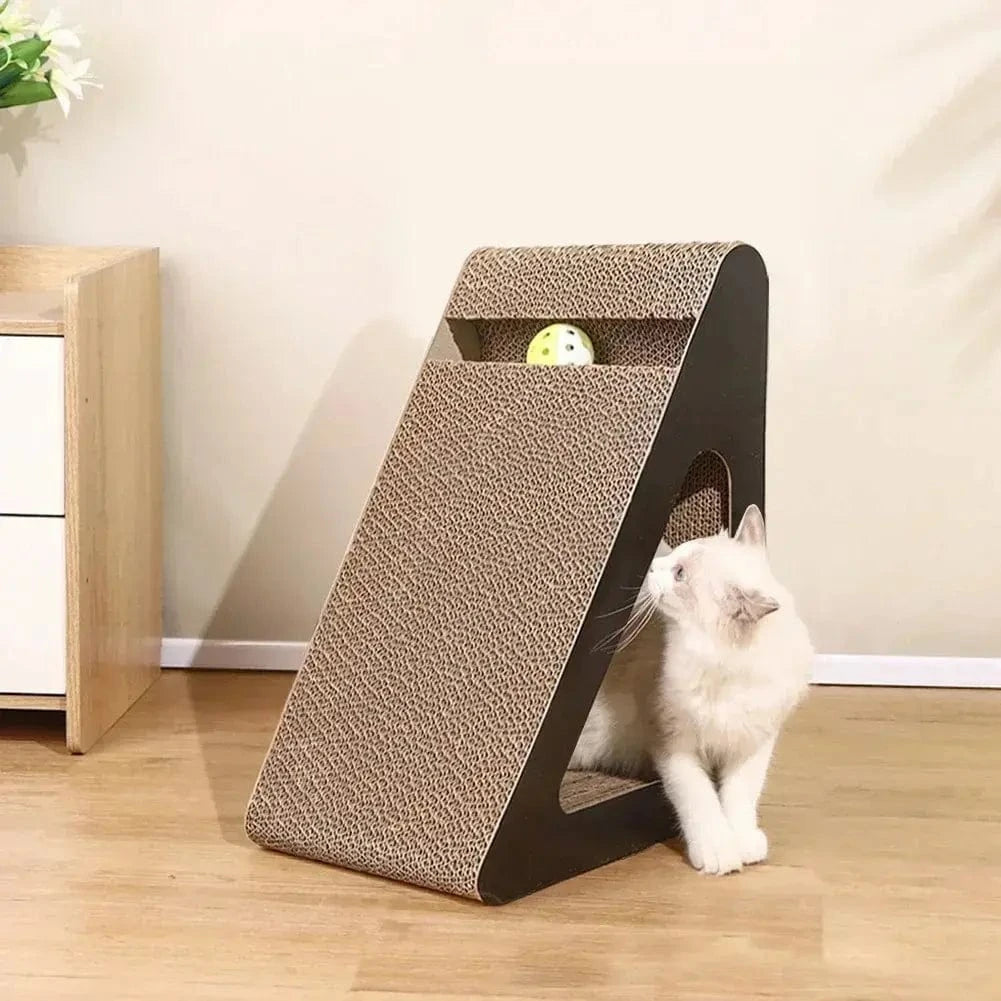 Griffoir chat triangle - Jouet interactif résistant Griffe d'Amour