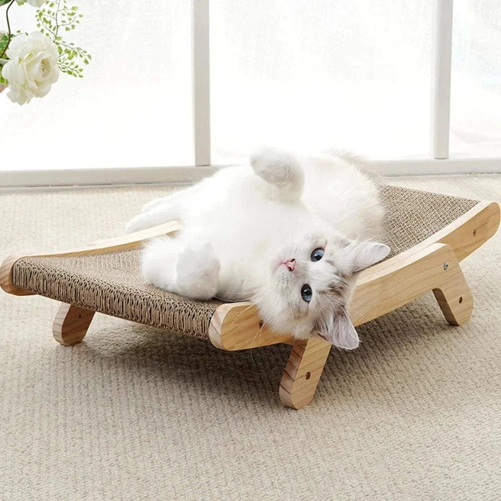 Griffoir en bois pour chat - Griffe d'Amour