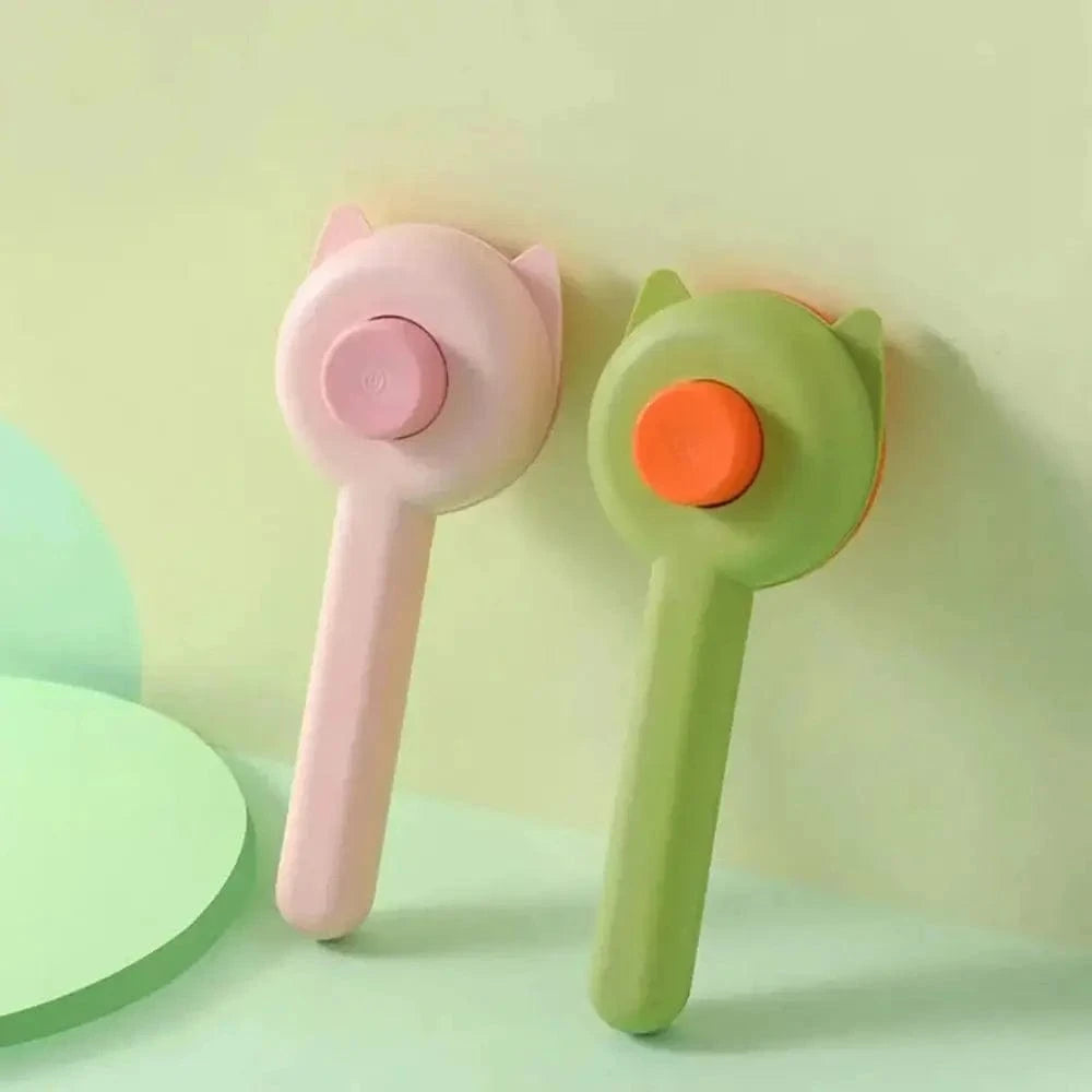 Brosse autonettoyante chat