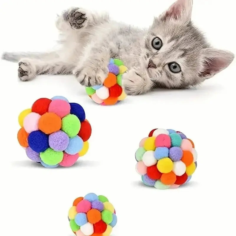 Balle pour chat colorée